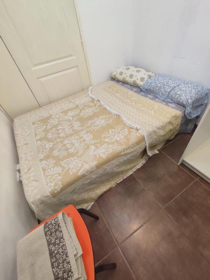 Nice Flat Within Walking Range To The Beach Lägenhet Barcelona Exteriör bild