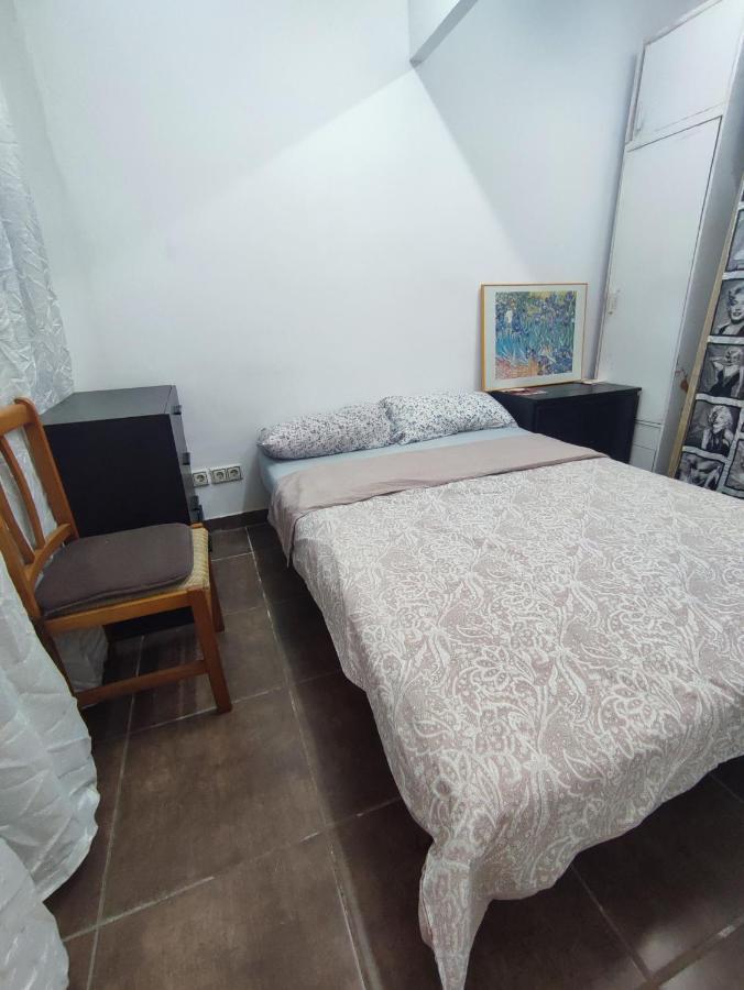 Nice Flat Within Walking Range To The Beach Lägenhet Barcelona Exteriör bild